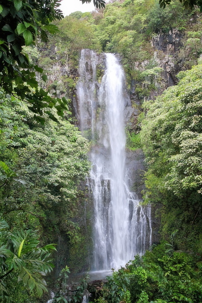 img_1-hana-maui-waterfall.jpg